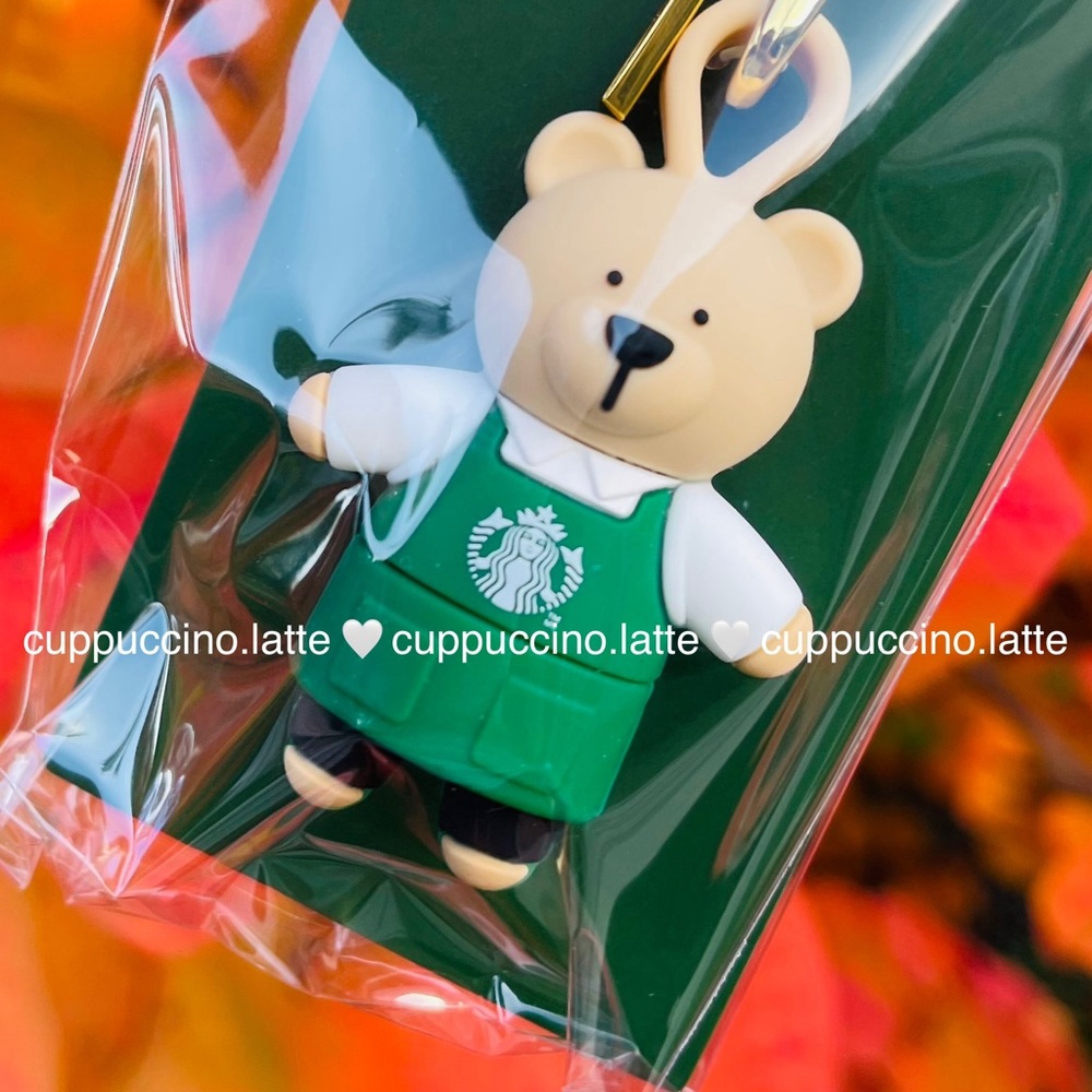 ❤️2 NWT💚Starbucks Bearista Bear Resuable Hot Cup Lid Stopper Charm Keychains - Picture 7 of 8